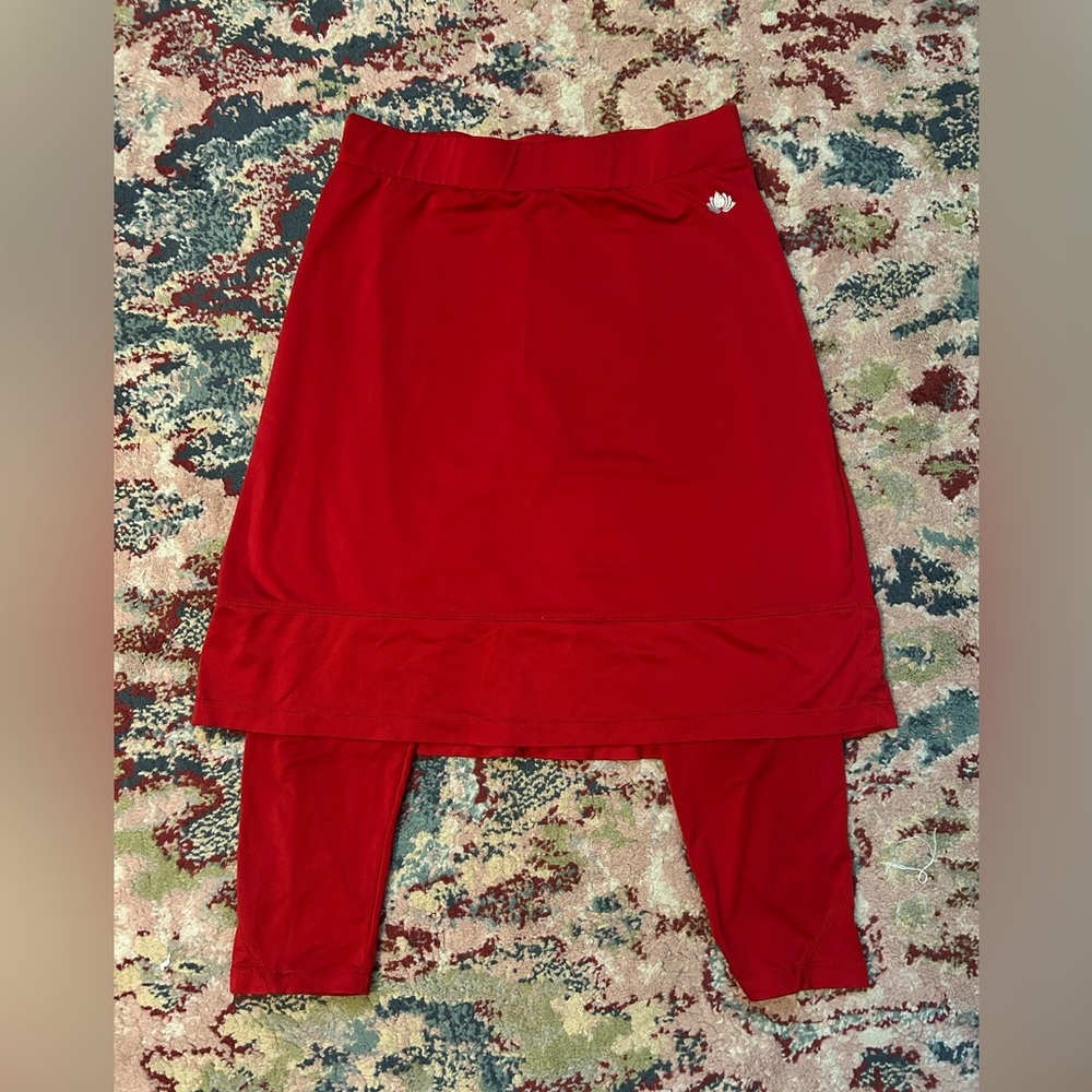 Red Snoga athletic skirt